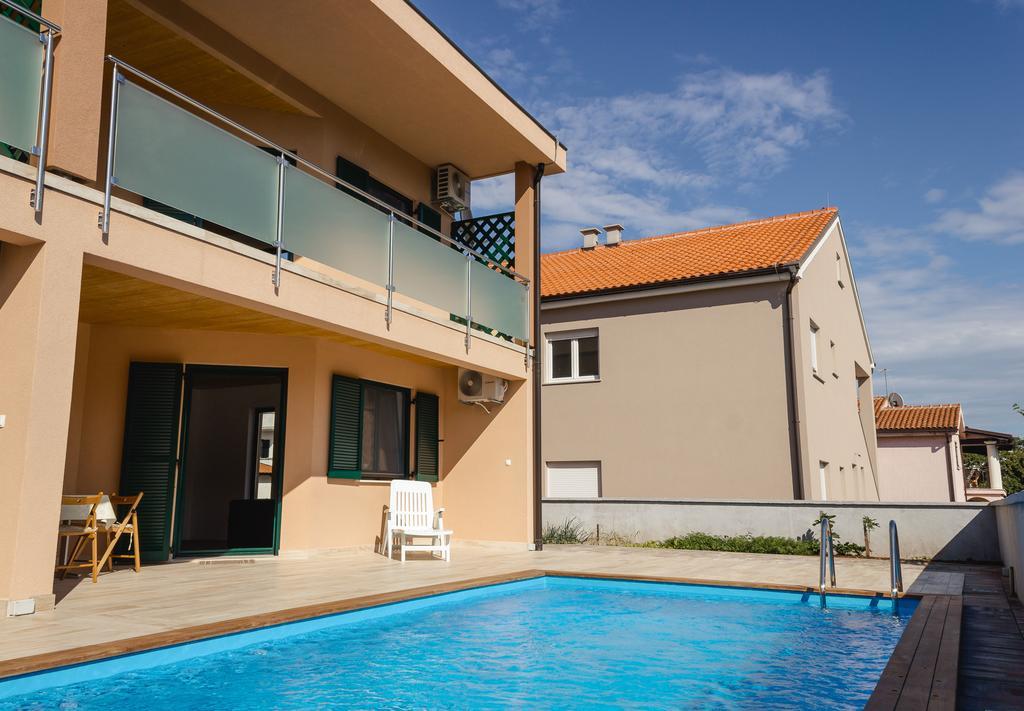 Apartments Dujic Tribunj (Sibenik-Knin) Quarto foto